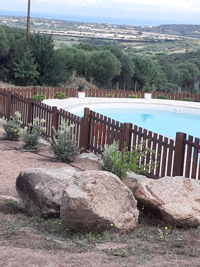 Agriturismo Gli Olivastri -Appartamento Bel Vedere Con Piscina ,Solarium E Vista Mare,Climatizzatore ,Wifi Алиенту Екстериор снимка