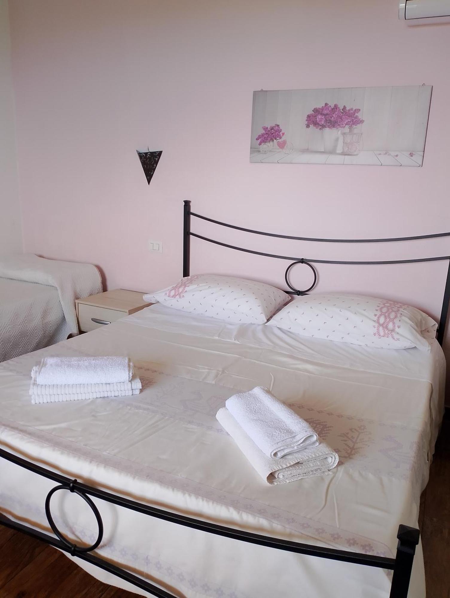Agriturismo Gli Olivastri -Appartamento Bel Vedere Con Piscina ,Solarium E Vista Mare,Climatizzatore ,Wifi Алиенту Екстериор снимка