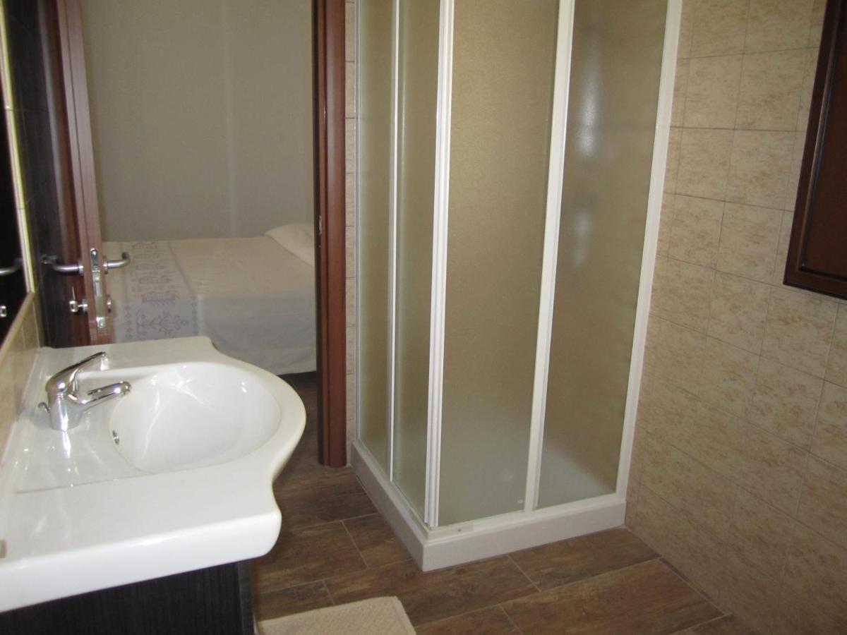 Agriturismo Gli Olivastri -Appartamento Bel Vedere Con Piscina ,Solarium E Vista Mare,Climatizzatore ,Wifi Алиенту Екстериор снимка